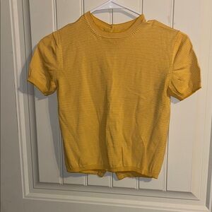 Yellow Striped Button-Back Short Sleeve Sweater – XS